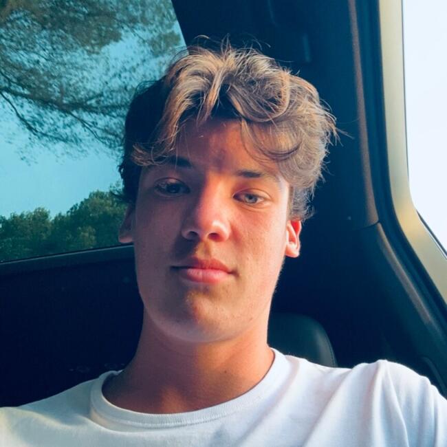 Babysitter in Sint-Martens-Latem: Tanguy