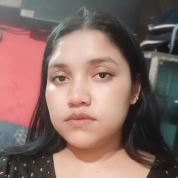 बम्बई में आया: Janvi