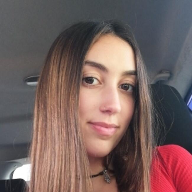 Nanny in San Cristóbal de La Laguna: Lía