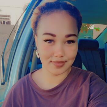 Babysitter Cape Town: Charmaine