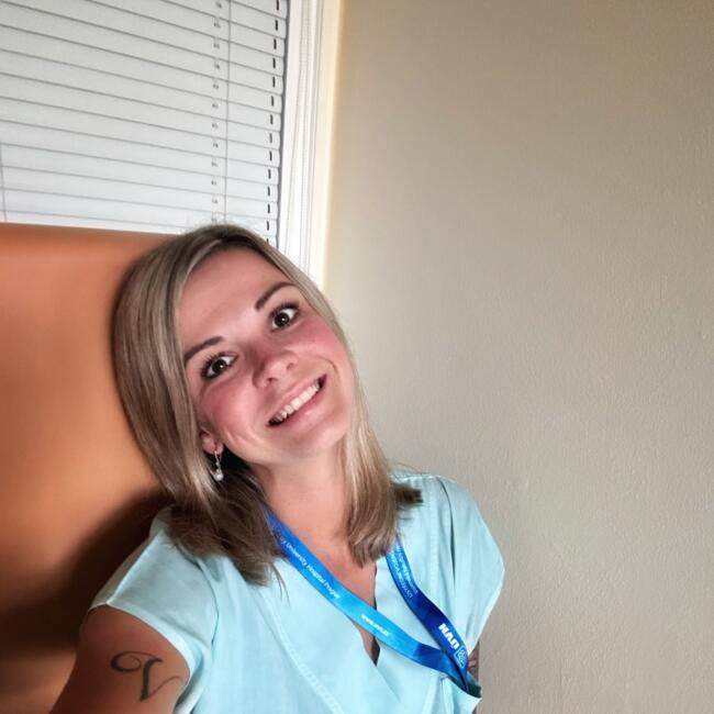 Babysitter in Kouřim: Veronika