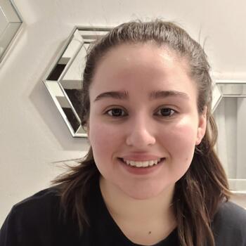 Babysitter in Santiago: Dominique Pino