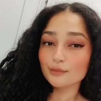 Babá São José dos Pinhais: Sthefany