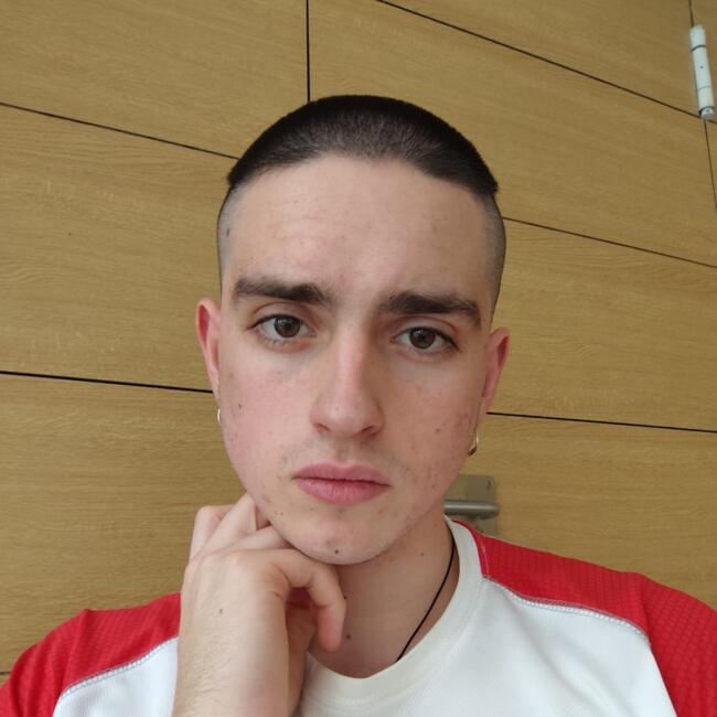 Canguro en Pamplona: Mikel