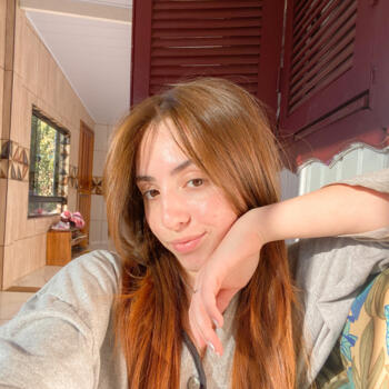 Babá em Pontal do Paraná: Tayná