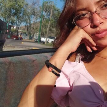 Niñera Conjunto Habitacional Villas del Pedregal: Valeria