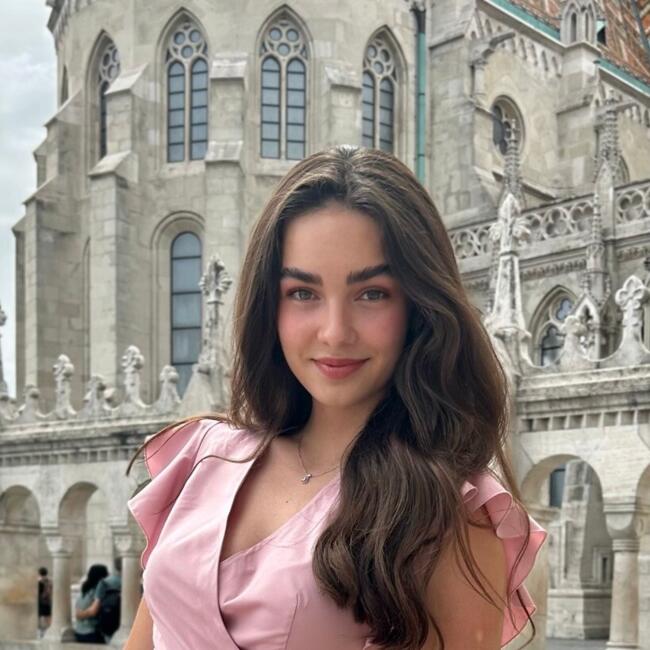 Opiekunka do dziecka w Warszawa: Sofia