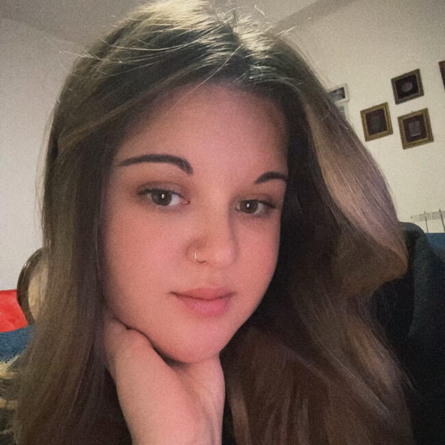 Babysitter in Barcellona Pozzo di Gotto: Flory