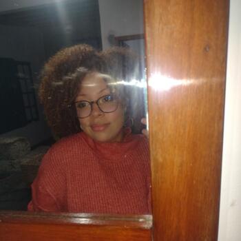 Babysitter in Juiz de Fora: Tatyane