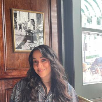 Babysitter Bolton: Serena