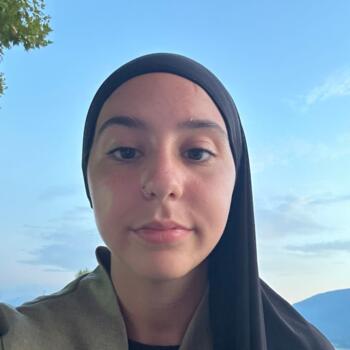 Babysitter in Wasquehal: Sheyna