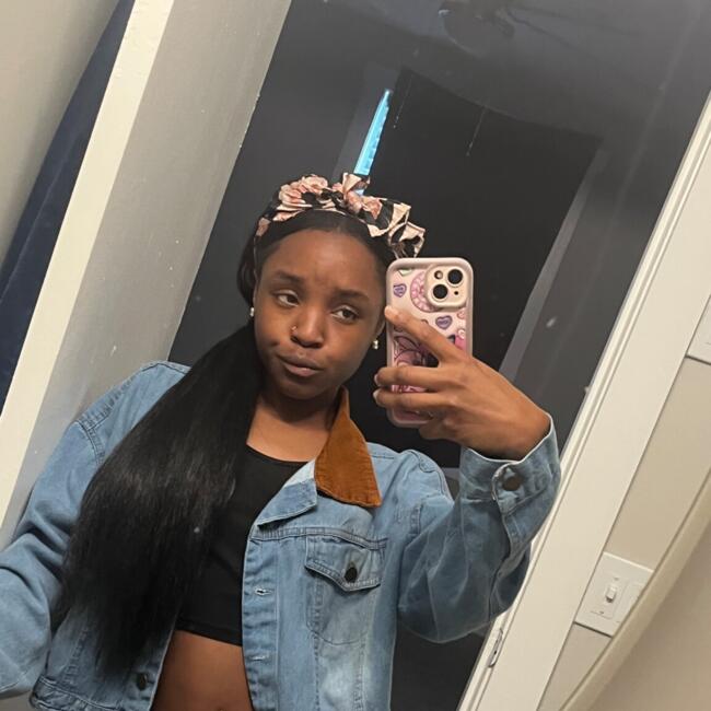 Babysitter in Clarksville: Ta'Tiana