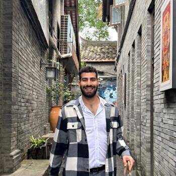 Babysitting job in Haiphong: babysitting job Lior