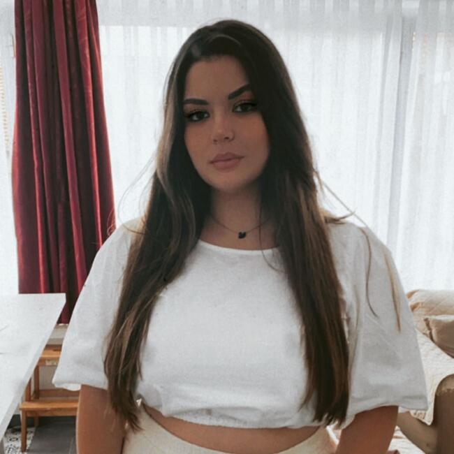 Babysitter in Sint-Pieters-Leeuw: Liliane