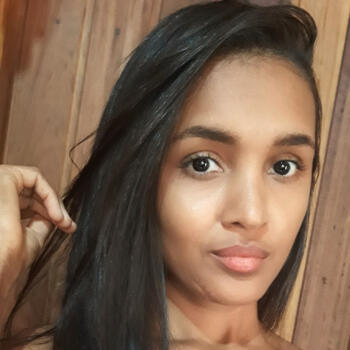 Babysitting job in Óis do Bairro: babysitting job Fabiola