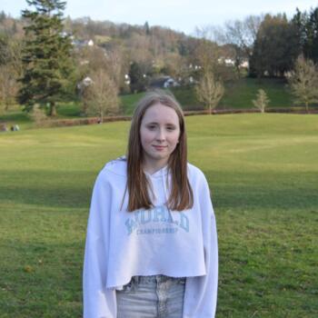 Babysitter in Nottingham: Olivia