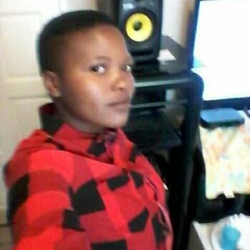 Nanny in Soweto: Scelo