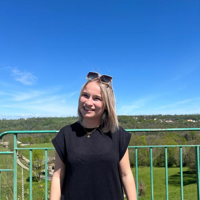 Babysitter in Saint-Laurent-de-Neste: Anaelle