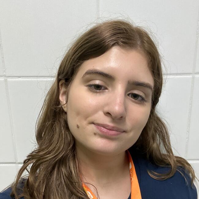 Babá em Osasco: Justine