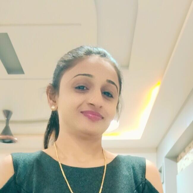 Rājkot में आया: Neha
