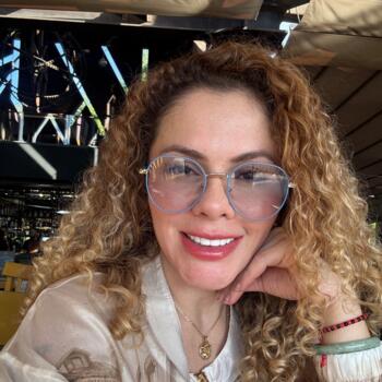 Padre/madre Medellín: Laura