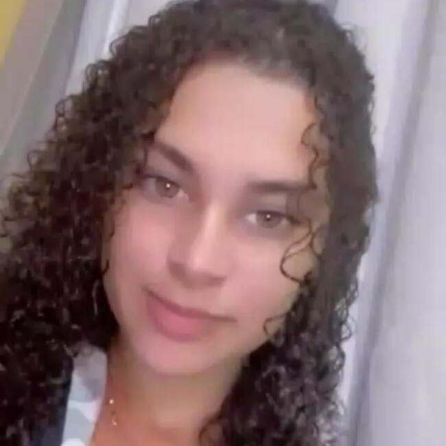 Babá em Caragua: Keyla