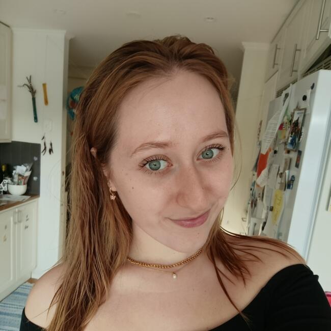 Babysitter in Kallhäll: Klara