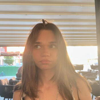 Baby-sitter in Navan: Una