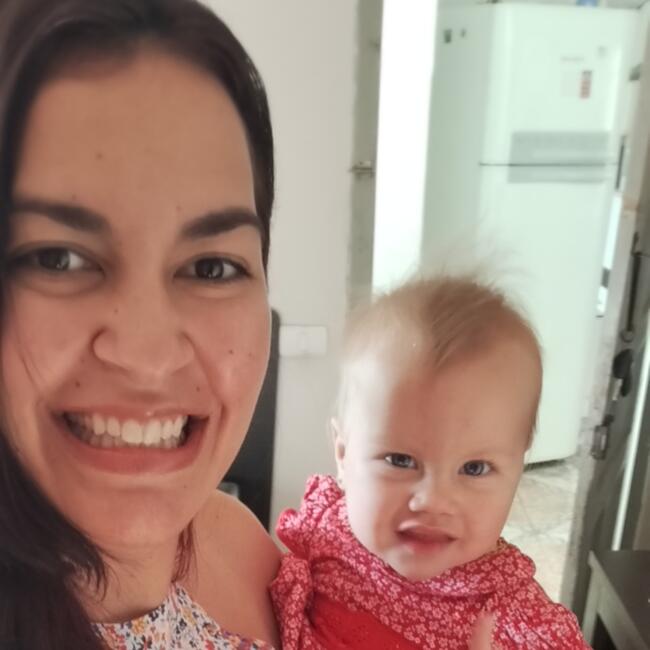 Babysitter in Sete Lagoas: Sheyna