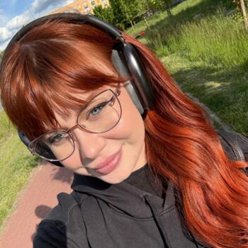 Babysitter in Warsaw: Julia