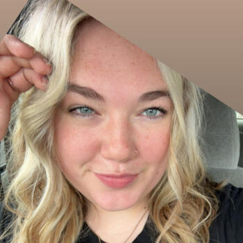 Babysitter in Moscow: Virginia