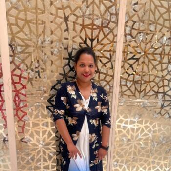 Babysitting job in Abu Dhabi: babysitting job Dhanya