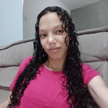 Babysitter in Diadema: Heloiza lima