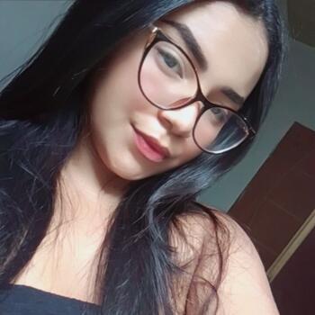 Babysitter in Vilhena: Fernanda