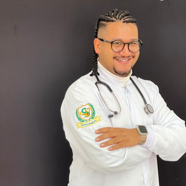 Babysitter in São Paulo (São Paulo): Caio freitas