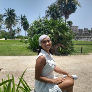Niñera en Cancún: Aline