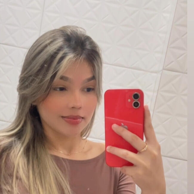 Babysitter in Belém: Fabiane