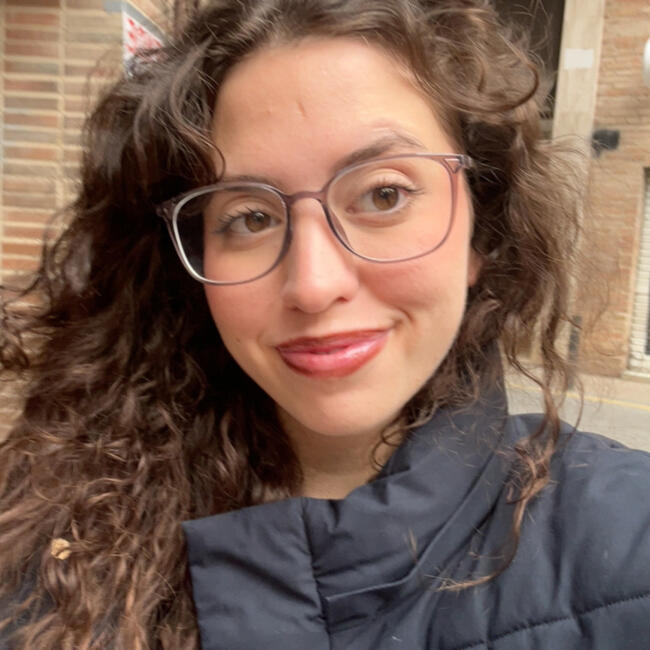 Canguro en Murcia: Claudia