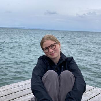 Babysitter Ghent: Lana