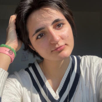 Babysitter in Sigean: Lucy