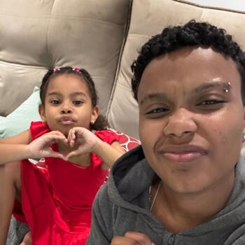 Babysitter in Santos: Maria