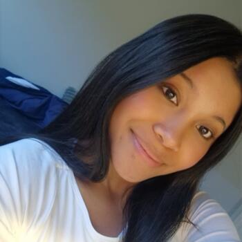 Babysitter Newcastle-under-Lyme: Princess ella