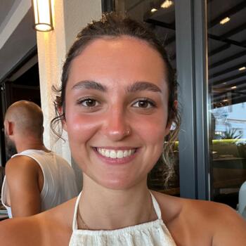 Babysitter Baume-les-Dames: Jelena