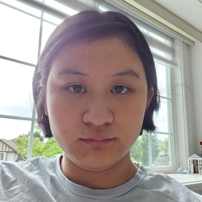 Babysitter in Surrey: Clarisse