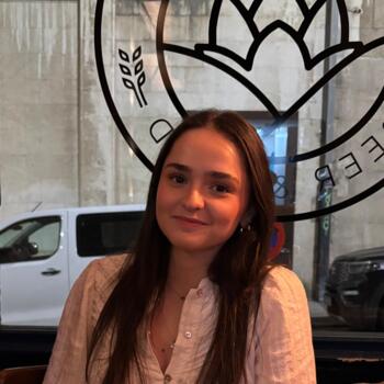 Canguro en Santillana del Mar: Cristina