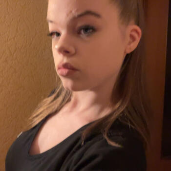 Babysitter Bieber: Lia