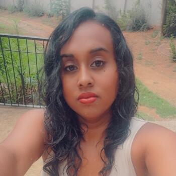 Babysitter in Johannesburg South: Nicole