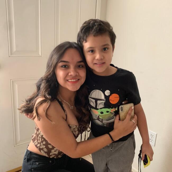 Baby-sitter in Fillmore: Micaela