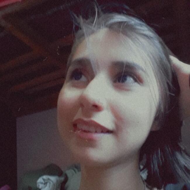 Babysitter in Posadas: Angeles