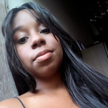Babá em Feira de Santana: Stefanie